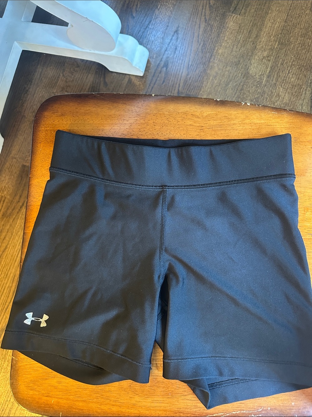 Under Armour Black Women's Performance Stretch Athletic Shorts